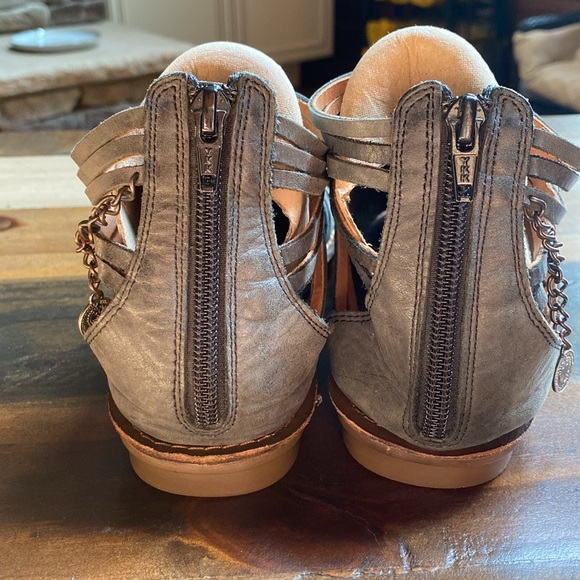 Gladiator Sandal “ Kickers Lilou”Women’s Size 37 Preowned (used a few times) - Picture 2 of 8